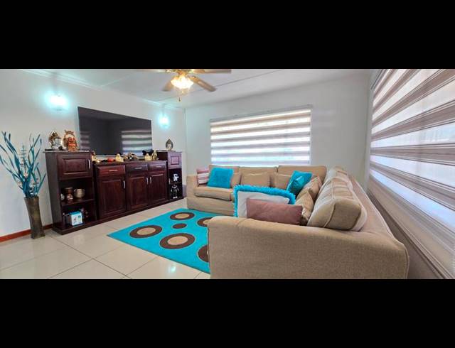 3 BEDROOM HOUSE FOR SALE IN RAISETHORPE